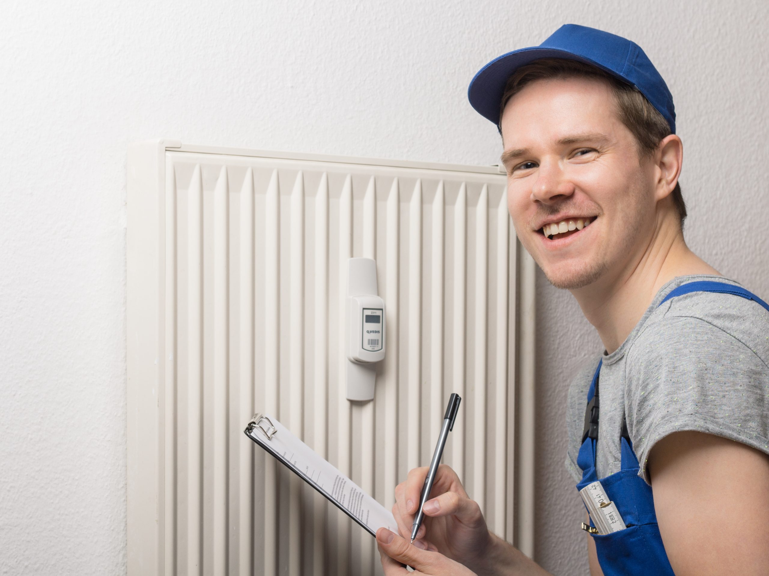 In 2 Minuten prüfen, ob Ihr Mietobjekt von der Funk-Nachrüstpflicht bis 31.12.2026 betroffen ist. Ergebnis sofort per E-Mail mit klarer Empfehlung.